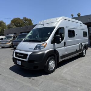 2022 Winnebago Solis 59P